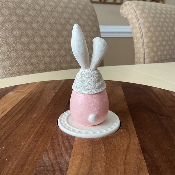 Pink Easter Bunny Gnome Platter Decoration 🐇 - Picture 3 of 7
